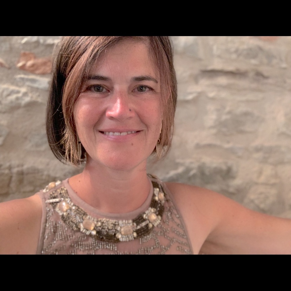 Meet your Posher, Emma